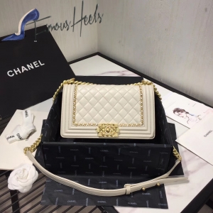 Chanel New Boy Bag 2020 25cm CHNL-BAG3567457889999877